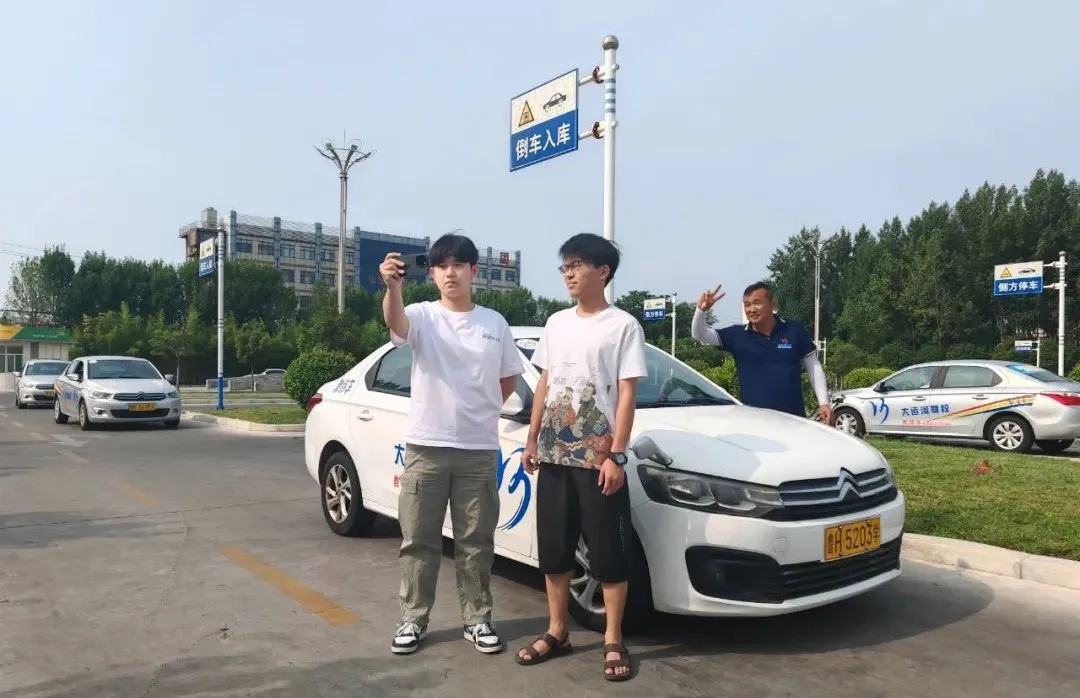 “第二届抖音挑战赛”开启~晒出学车精彩时刻赢好礼！(图2)