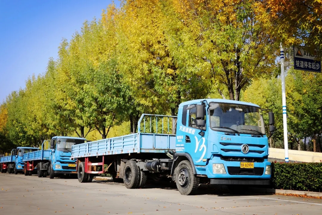 赏校园秋日盛景,享大车班型升级福利——学车就现在!(图10) 赏校园秋日盛景,享大车班型升级福利——学车就现在!(图10)