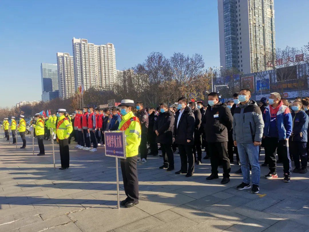 【济宁大运河驾校】第十个“全国交通安全日”，我们在行动！(图3)