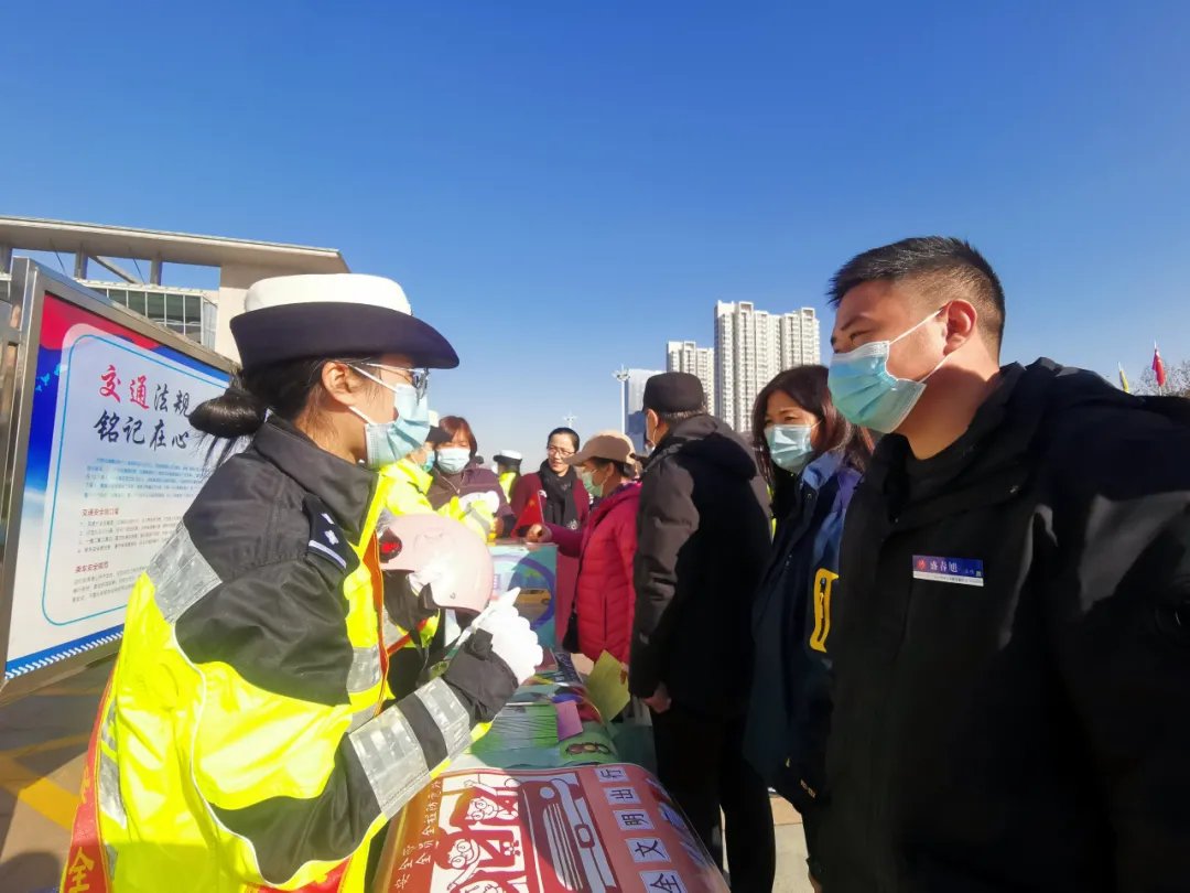 【济宁大运河驾校】第十个“全国交通安全日”，我们在行动！(图5)